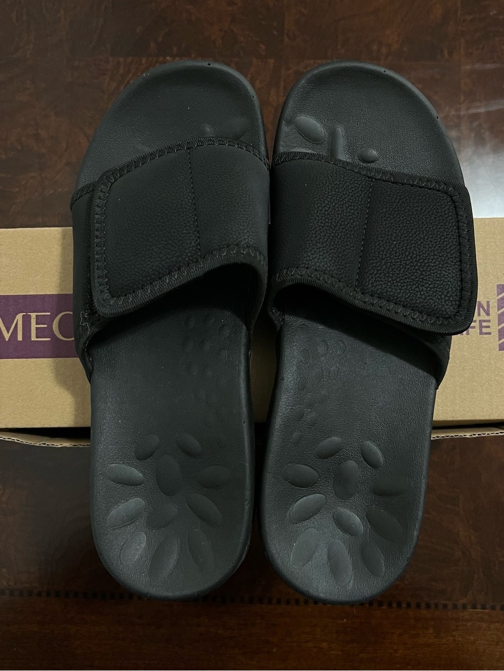 MEGNYA Black Women's Slide Sandals with Adjustable Strap